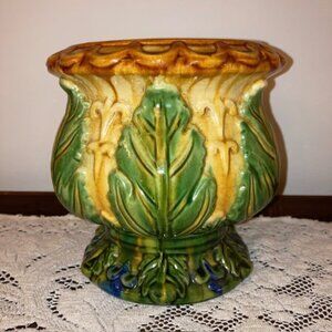 Antique 1880's Art Nouveau Majolica Pottery Jardiniere Cache Pot